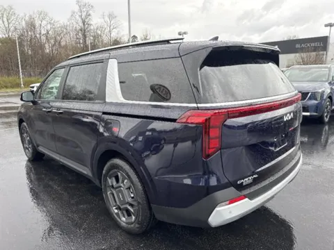 More photos of 2026 Kia Carnival Hybrid EX at Blackwell Kia, VA