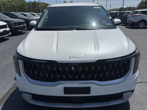 Photos of 2026 Kia Carnival LX for sale in Danville, VA at Blackwell Kia