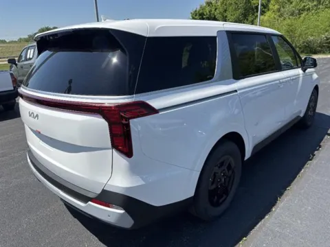 More photos of 2026 Kia Carnival LX at Blackwell Kia, VA