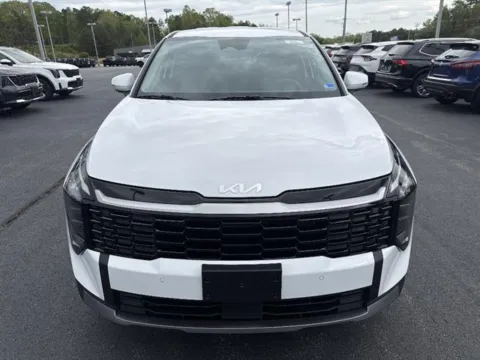 Photos of 2026 Kia Sportage EX for sale in Danville, VA at Blackwell Kia