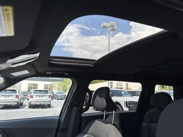 2027 Kia Telluride S - Photo 13