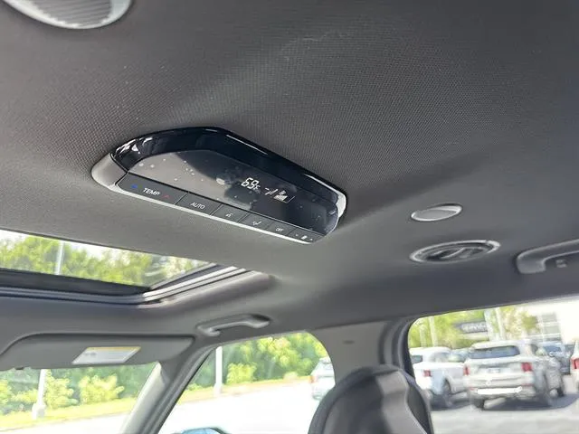 2027 Kia Telluride S - Photo 16