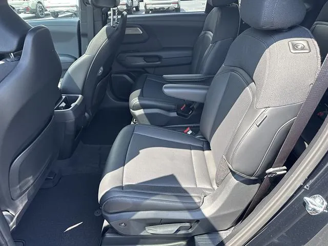 2027 Kia Telluride S - Photo 15