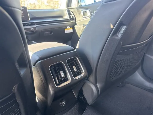 2026 Kia Sorento S - Photo 15