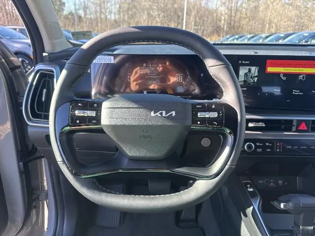 2026 Kia Sorento S - Photo 9
