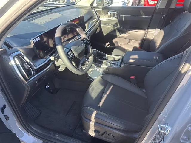 2026 Kia Sorento S - Photo 8