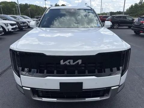 Photos of 2027 Kia Telluride Hybrid EX for sale in Danville, VA at Blackwell Kia