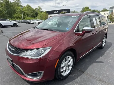 Another view of 2020 Chrysler Pacifica Limited for sale in Danville, VA at Blackwell Kia