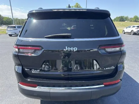 More photos of 2022 Jeep Grand Cherokee L Limited at Blackwell Kia, VA