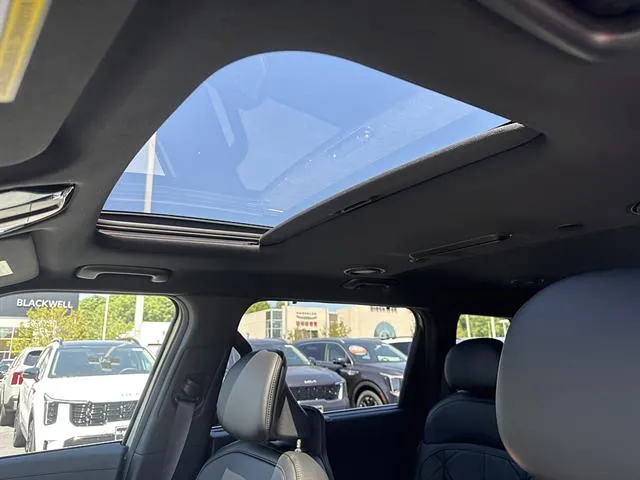 2027 Kia Telluride EX - Photo 12