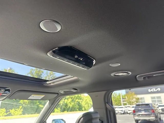 2027 Kia Telluride EX - Photo 15