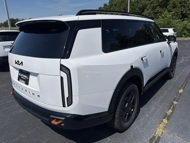 2027 Kia Telluride X-Pro SX - Photo 6
