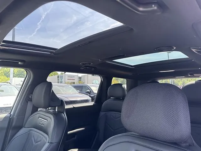 2027 Kia Telluride X-Pro SX - Photo 13
