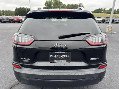 More photos of 2019 Jeep Cherokee Latitude at Blackwell Kia, VA