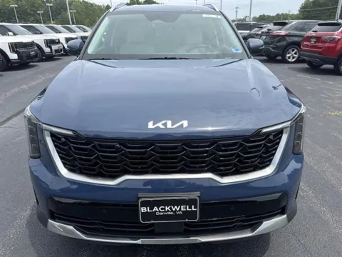 Photos of 2026 Kia Sorento S for sale in Danville, VA at Blackwell Kia