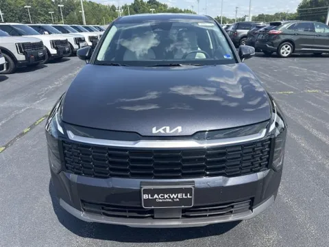 Photos of 2026 Kia Sportage EX for sale in Danville, VA at Blackwell Kia