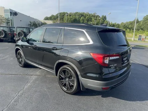 More photos of 2022 Honda Pilot SE at Blackwell Kia, VA