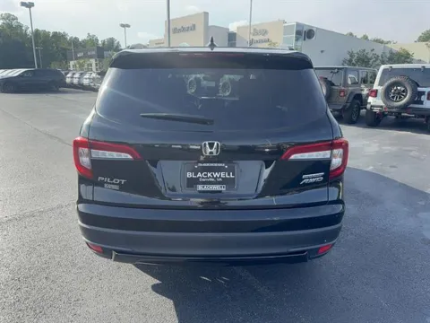 More photos of 2022 Honda Pilot SE at Blackwell Kia, VA