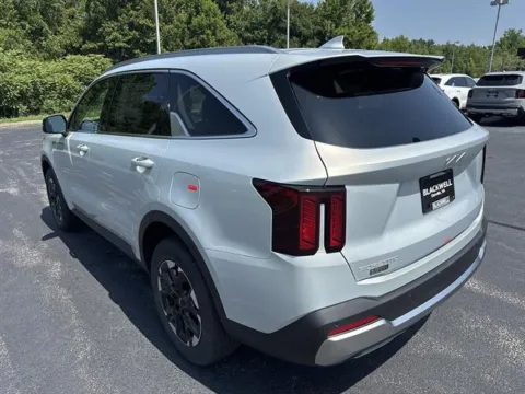 More photos of 2026 Kia Sorento S at Blackwell Kia, VA