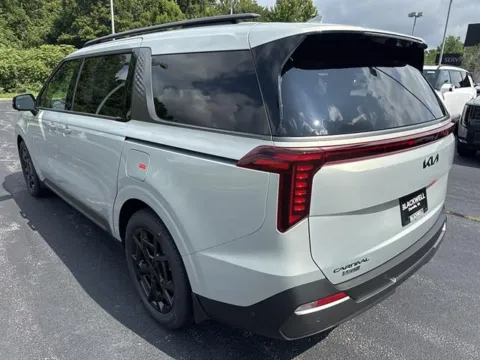More photos of 2026 Kia Carnival SX Prestige at Blackwell Kia, VA
