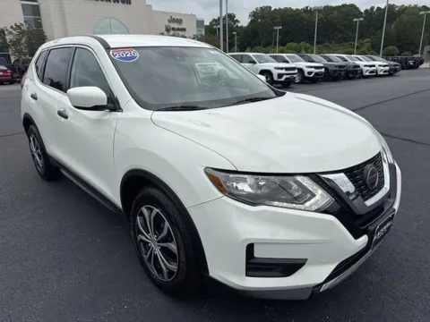 White 2020 Nissan Rogue S for sale in Danville, VA