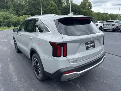 More photos of 2026 Kia Sorento S at Blackwell Kia, VA