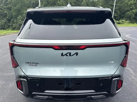 More photos of 2027 Kia Seltos X-Line S at Blackwell Kia, VA