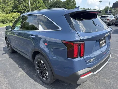 More photos of 2026 Kia Sorento S at Blackwell Kia, VA