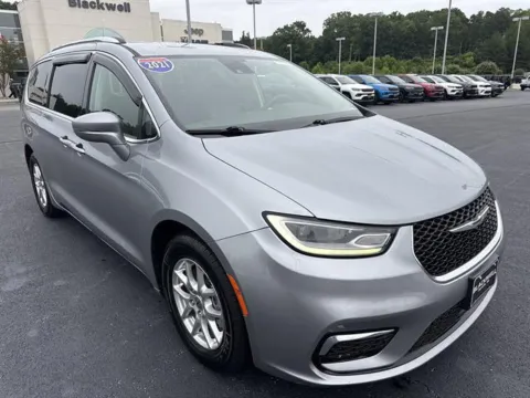 Silver 2021 Chrysler Pacifica Touring L for sale in Danville, VA