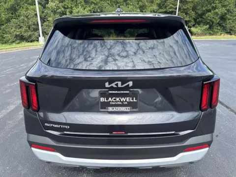 More photos of 2026 Kia Sorento LX at Blackwell Kia, VA