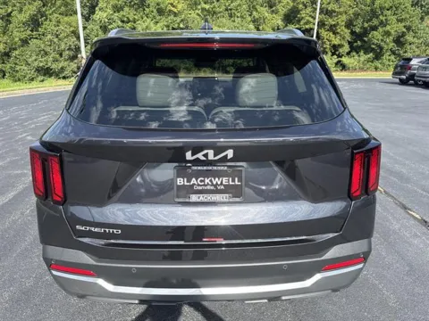 More photos of 2026 Kia Sorento S at Blackwell Kia, VA