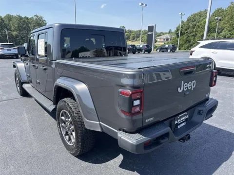 More photos of 2021 Jeep Gladiator Overland at Blackwell Kia, VA
