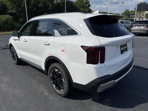 More photos of 2026 Kia Sorento S at Blackwell Kia, VA
