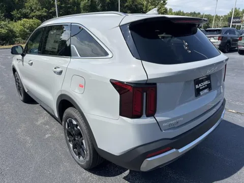 More photos of 2026 Kia Sorento S at Blackwell Kia, VA