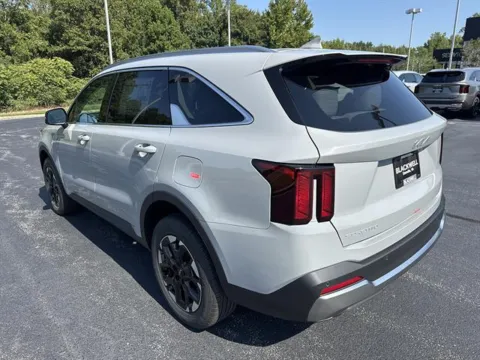 More photos of 2026 Kia Sorento S at Blackwell Kia, VA