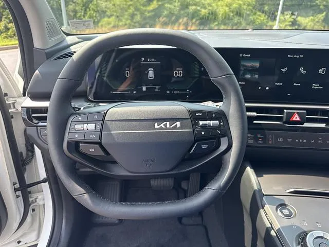 2026 Kia Sportage EX Hybrid - Photo 9
