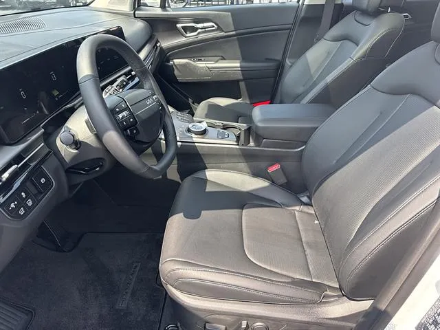 2026 Kia Sportage EX Hybrid - Photo 8