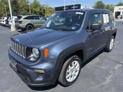 More photos of 2023 Jeep Renegade 4x4 Latitude 4dr SUV at Blackwell Kia, VA