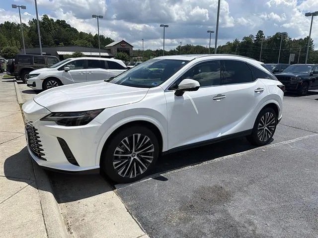 2024 Lexus RX Premium+