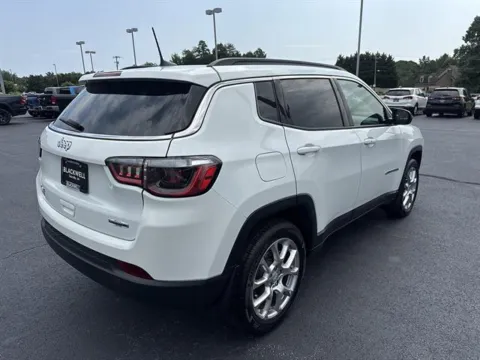 More photos of 2024 Jeep Compass Latitude Lux at Blackwell Kia, VA