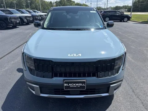 Photos of 2027 Kia Seltos S for sale in Danville, VA at Blackwell Kia
