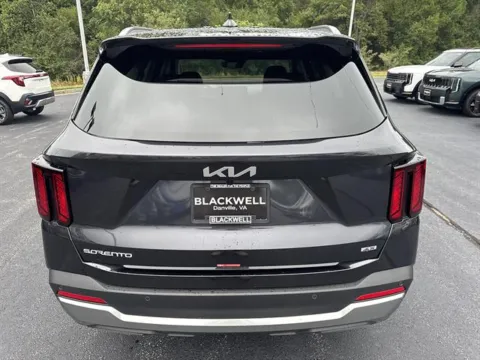 More photos of 2026 Kia Sorento S at Blackwell Kia, VA