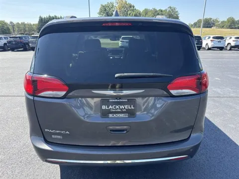 More photos of 2018 Chrysler Pacifica Touring L Plus 4dr Mini-Van at Blackwell Kia, VA