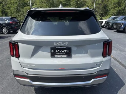 More photos of 2026 Kia Sorento S at Blackwell Kia, VA