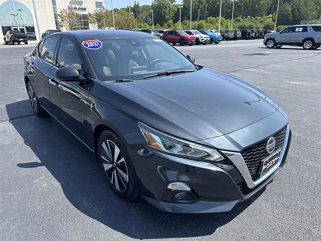 2021 Nissan Altima 2.5 SL