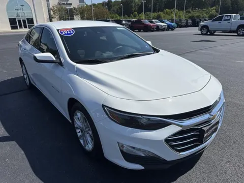 White 2023 Chevrolet Malibu LT for sale in Danville, VA
