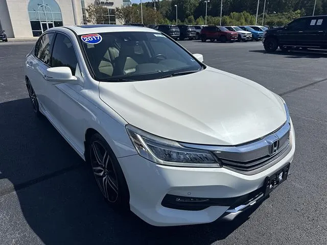 2017 Honda Accord Sedan Touring V6