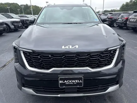 Photos of 2026 Kia Sorento 4DR AWD S for sale in Danville, VA at Blackwell Kia