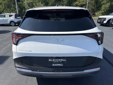 More photos of 2027 Kia Sportage EX at Blackwell Kia, VA