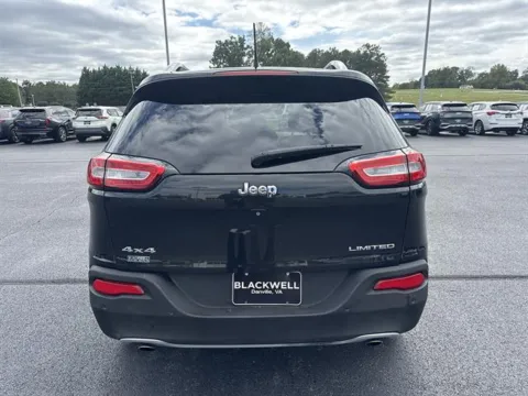 More photos of 2014 Jeep Cherokee Limited at Blackwell Kia, VA